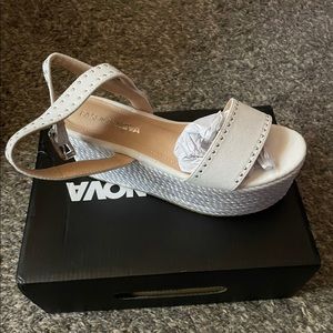 White brand new Fashion Nova sandals